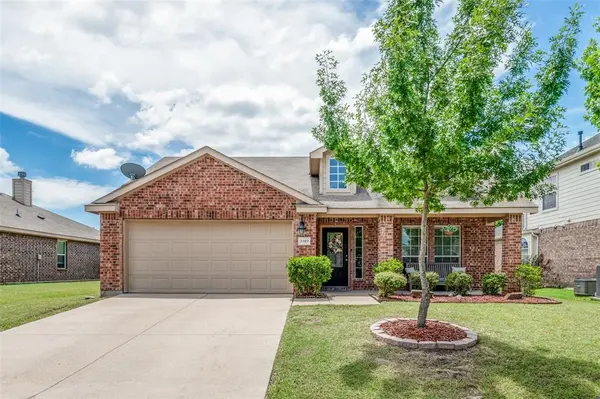 2107 Thistle Lane, Forney, TX 75126