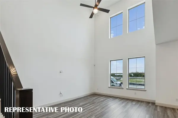220 Dylan Way, Midlothian, TX 76065