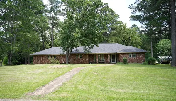 4049 Parkwood Drive, Shreveport, LA 71119