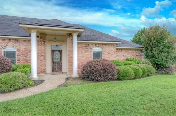5062 Longstreet Place, Bossier City, LA 71112