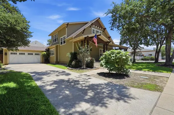 2341 Alston Avenue, Fort Worth, TX 76110