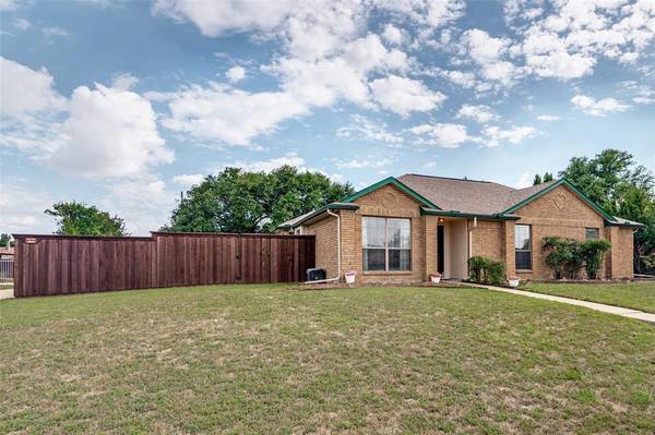 1400 Chicota Drive, Plano, TX 75023