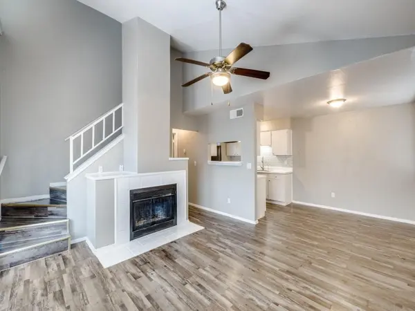 1122 Millview Drive #1704, Arlington, TX 76012