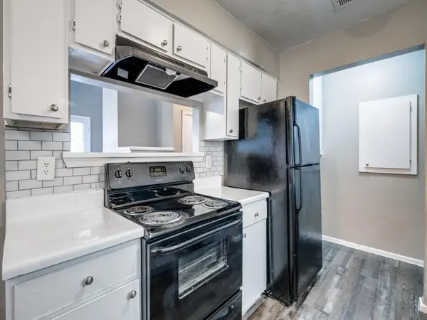 1122 Millview Drive #1704, Arlington, TX 76012