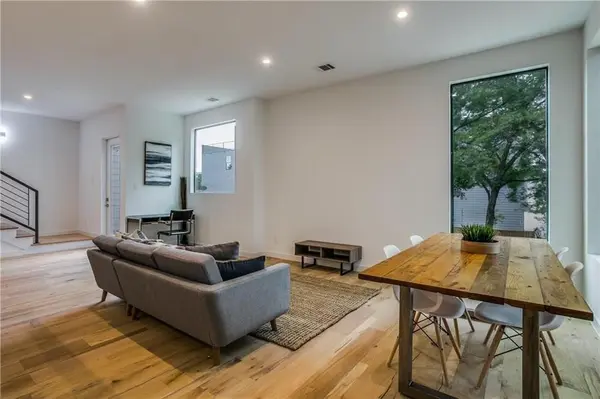 2627 Kimsey Drive #102, Dallas, TX 75235