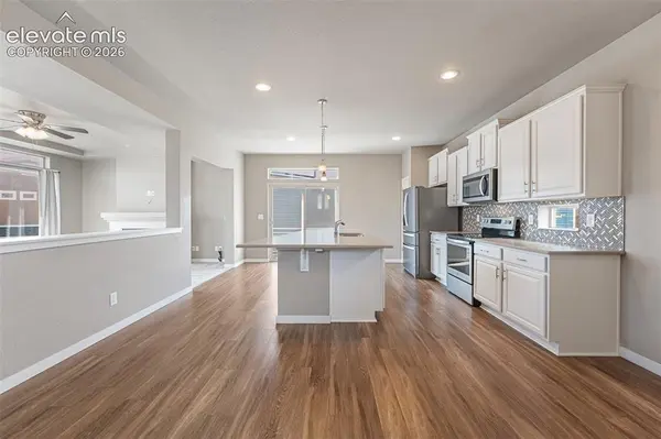 9528 Timberlake LOOP, Colorado Springs, CO 80927