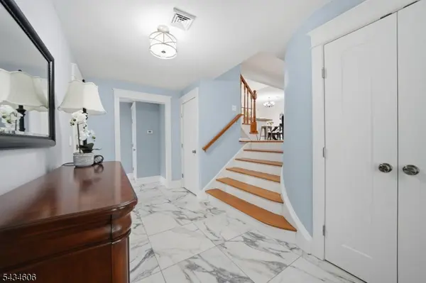 7 Kossuth Pl, Wayne Twp., NJ 07470
