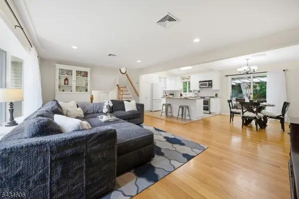 7 Kossuth Pl, Wayne Twp., NJ 07470