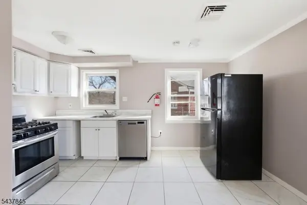 763 Audrey Dr, Rahway City, NJ 07065