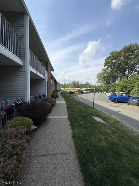2350 NJ-10 #C, Morris Plains Boro, NJ 07950