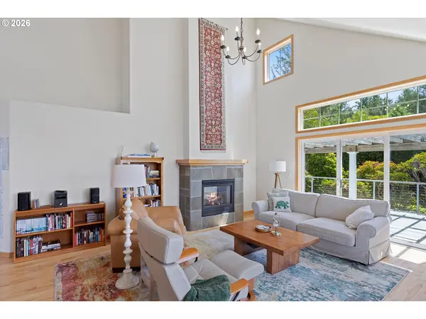 6535 Pacific Overlook DR, Neskowin, OR 97149