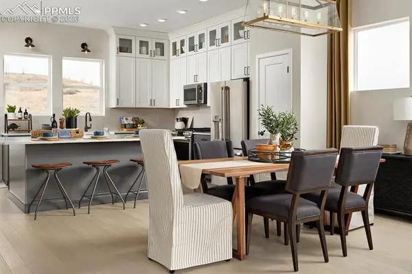 4694 Peak Crest VW, Colorado Springs, CO 80918