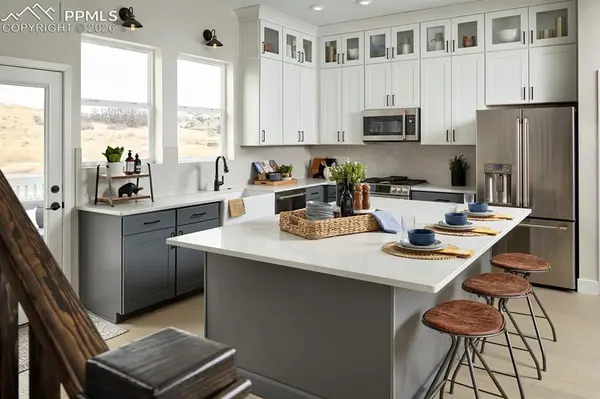 4694 Peak Crest VW, Colorado Springs, CO 80918