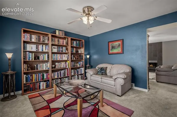 1045 Hartell DR, Colorado Springs, CO 80911