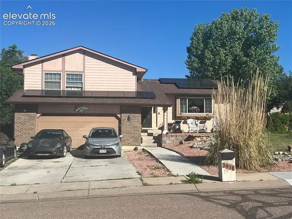 3910 Rosemere ST, Colorado Springs, CO 80906