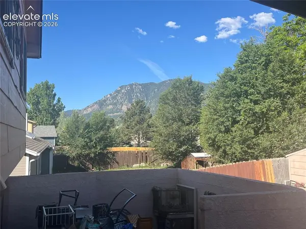 3910 Rosemere ST, Colorado Springs, CO 80906