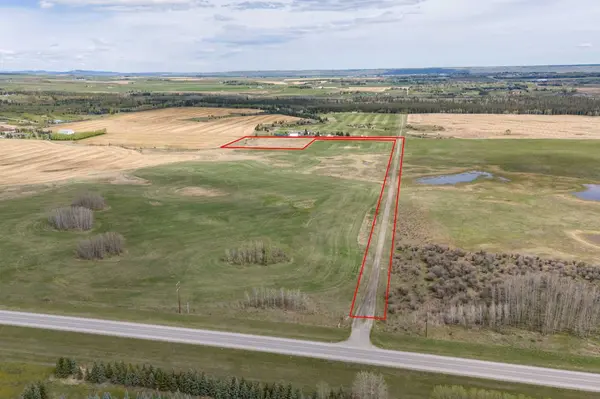 33333 Township Road 241, Rural Rocky View County, AB T3Z 2Y6