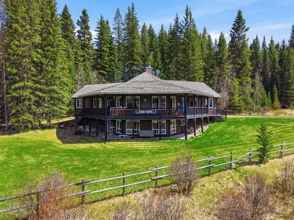 1 Moose HOLW, Rural Foothills County, AB T0L1K0