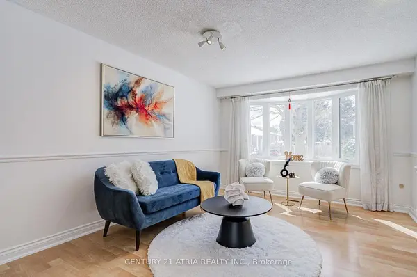 154 Freshmeadow DR, Toronto C15, ON M2H 2R1
