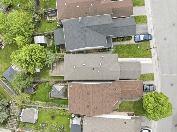 80 Plumrose Pathway, Toronto E11, ON M1B 4B1