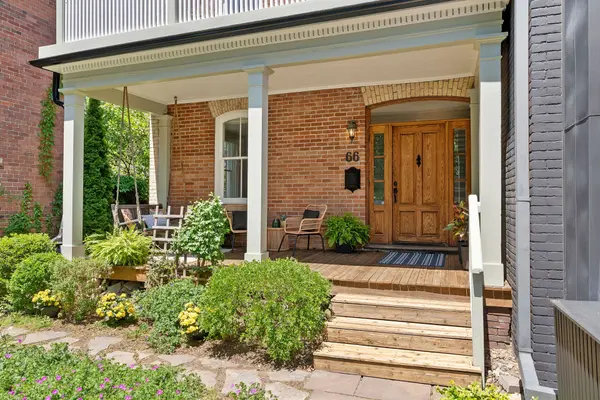 66 Hogarth AVE, Toronto E01, ON M4K 1K3