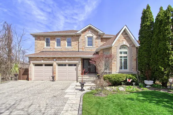 32 Timber Valley AVE, Richmond Hill, ON L4E 3S6