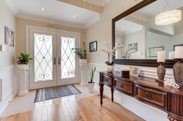 32 Timber Valley AVE, Richmond Hill, ON L4E 3S6