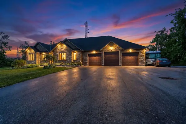 15 Caldwell DR, Oro-medonte, ON L0L 2L0
