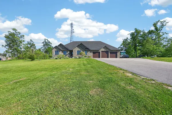 15 Caldwell DR, Oro-medonte, ON L0L 2L0