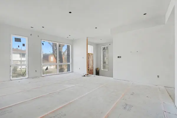 830 Alpine AVE, Britannia Heights - Queensway Terrace N And Area, ON K2B 5R6