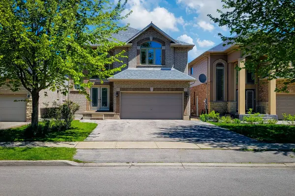 197 Cloverleaf DR, Hamilton, ON L9K 1T4