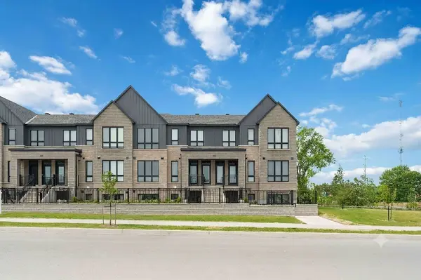 800 Roger Griffiths AVE #D, Kanata, ON K2S 3A9