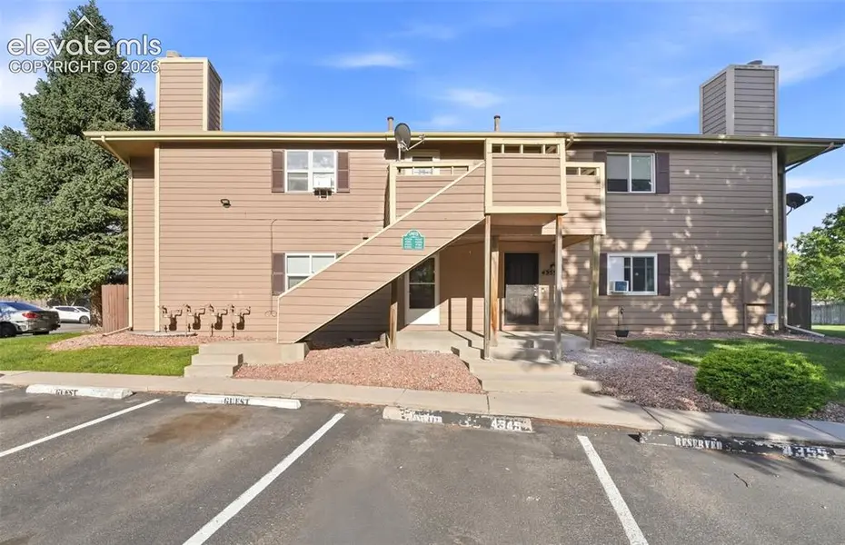 4357 Hunting Meadows CIR, Colorado Springs, CO 80916
