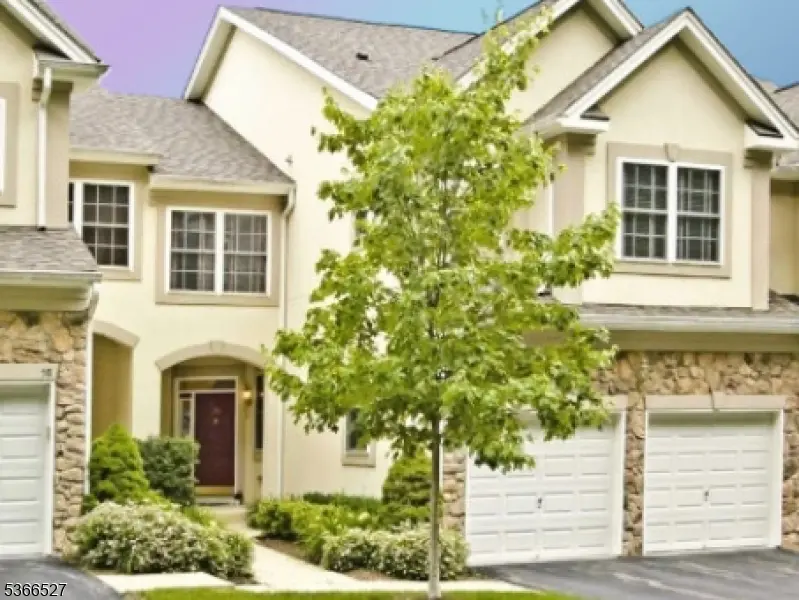 56 Henning Ter, Denville Twp., NJ 07834