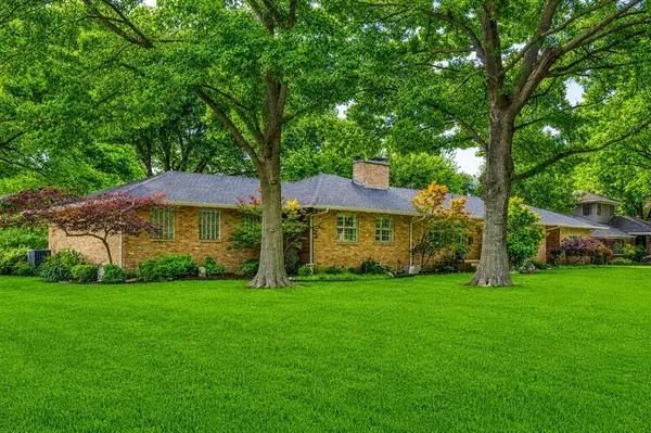 1402 Verano Drive, Dallas, TX 75218