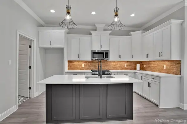 8142 Myrtlewood Drive, Greenwood, LA 71033