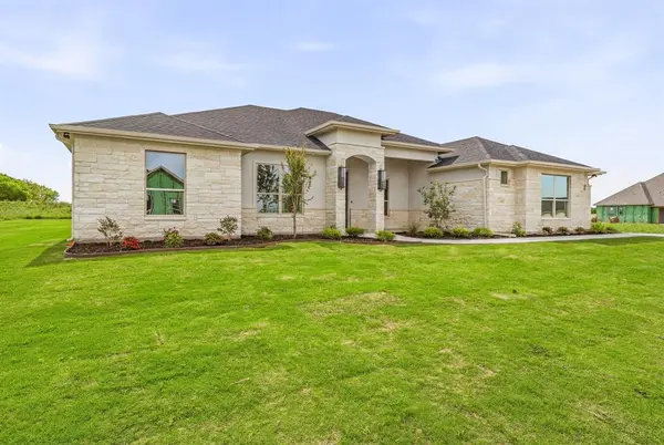 103 Eagle Court, Glen Rose, TX 76077