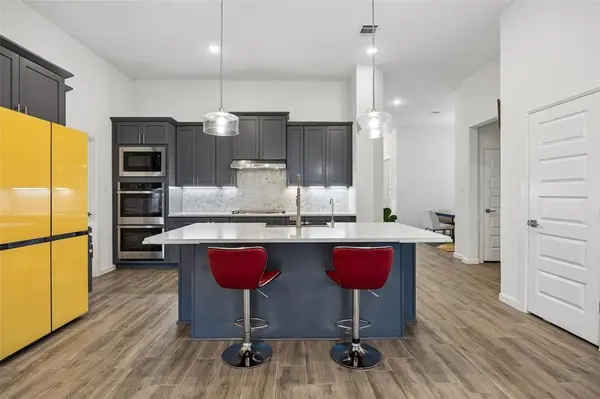 3520 Abingdon Avenue, Melissa, TX 75454