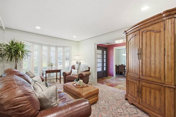 209 Fall Creek Drive, Richardson, TX 75080