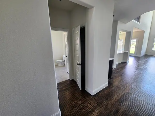 373 Willie's Court, Whitesboro, TX 76273