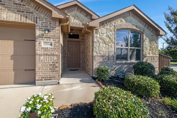 11705 Silver Queen Drive, Aubrey, TX 76227
