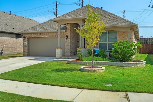11504 Hartwell Lane, Fort Worth, TX 76244