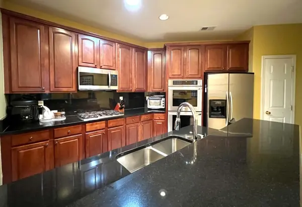 56 Henning Ter, Denville Twp., NJ 07834