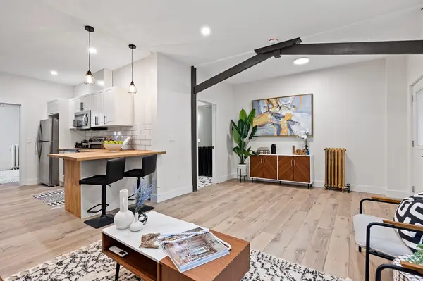 304 Lincoln RD #Unit 1, Windsor, ON N8Y 2G4