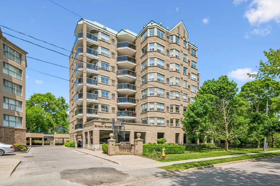 281 Bristol ST #804, Guelph, ON N1H 8J3