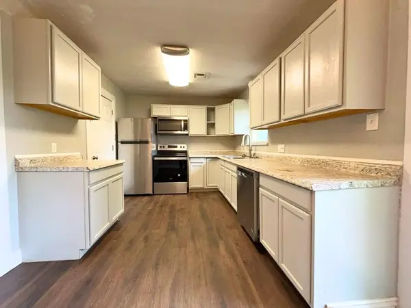 2709 NW Hilltop Drive, No City, OK 73507