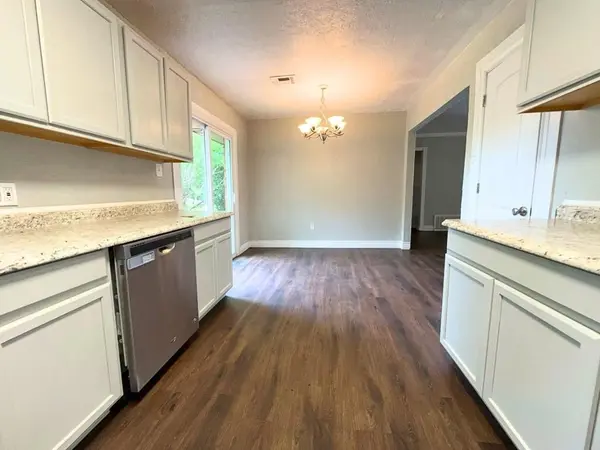 2709 NW Hilltop Drive, No City, OK 73507