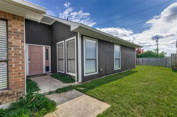 18918 Whitewater Lane, Dallas, TX 75287