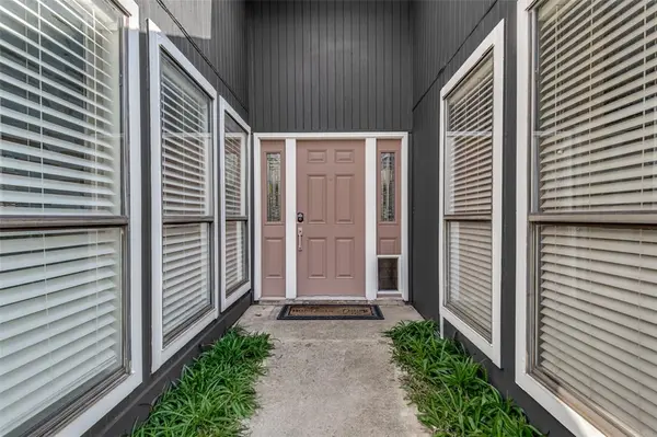 18918 Whitewater Lane, Dallas, TX 75287