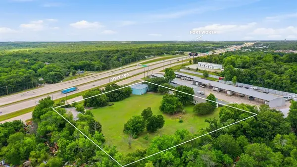 10901 Jacksboro Highway, Fort Worth, TX 76135